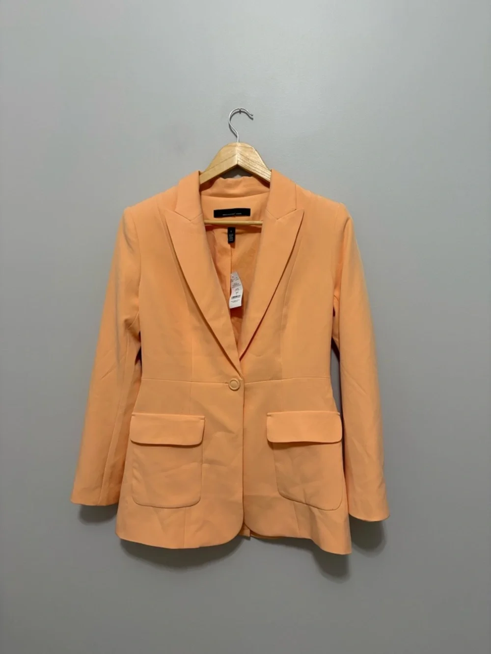 White House Black Market Peach
Ray of Light Single-Button Tailored Blazer - Picture 2 of 7
